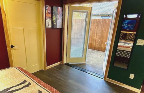 Grants Pass House | Cedar Mountain - Suite C