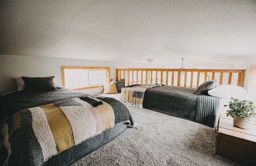 Austin House | Fox Tiny Home - The Cabins at Rim Rock