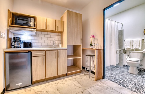 Dolorosa Apartment | 2Bed/1Bath Apartment with Patio in San Jose Center!