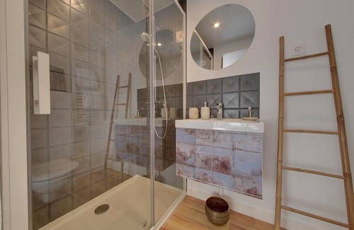 Quartier du chateau Apartment | Studio Viking Avec vue sur le Château au Cœur du Centre Ville de Caen