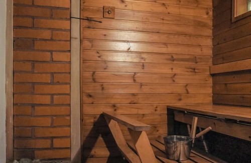 Iltasmaki House | Holiday Home Kalliohonka by Interhome