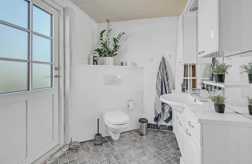 Norre Alslev Apartment | Stunning Apartment In Nørre Alslev