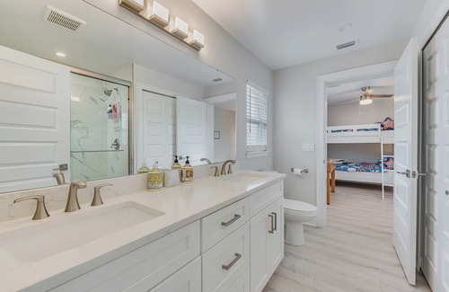 Seacoast Shores House | Beachside Private Pool/Yard Kid&Pet Friendly. 3 min from the Beach