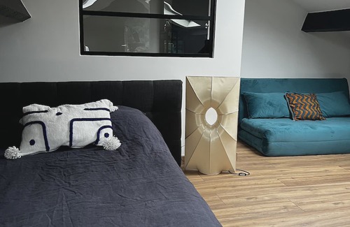Saint-Fargeau Apartment | Atypical duplex of 100 M2 in a picturesque district of the capital!