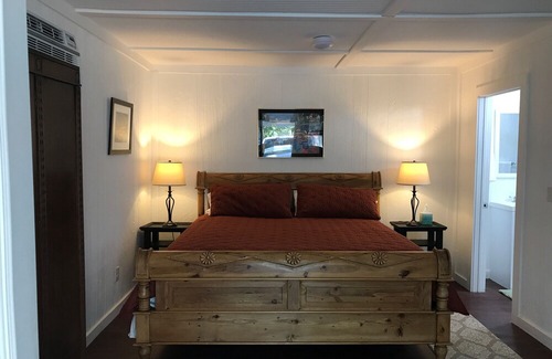 Westfield Cabin | Walking distance to Zilker Park, ACL, and so much more!