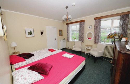 Myrdalshreppur House | Arsalir Guesthouse Vik B&B