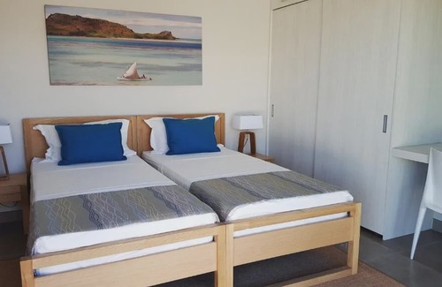 Mont Choisy Apartment | Choisy Les Bains with LOV