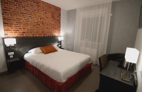 Amiens Hotel | Logis Hôtel - La Chambre d'Amiens