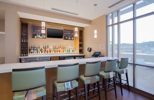 Mount Laurel Hotel | SpringHill Suites by Marriott Mount Laurel