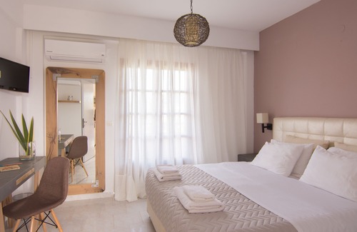 Sidari Hotel | The Wave