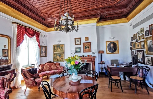 idhra Hotel | Cotommatae Hydra 1810