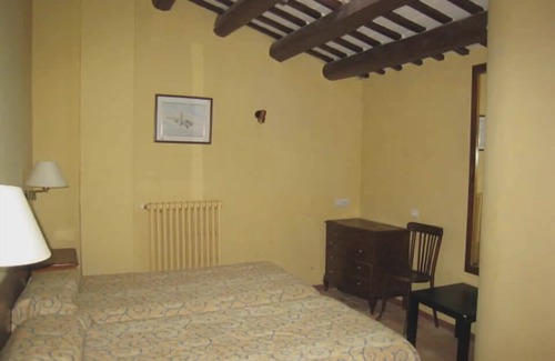 Sant Sadurni d'Osormort House | Hostal Rural Can Enric