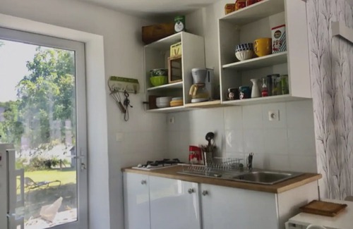 Precy House | Cozy Holiday Home in Precy in a Charming Area