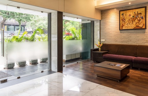 Shivajinagar Hotel | Treebo Sahara Shivaji Nagar