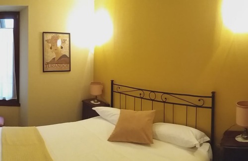 Cucciago Hotel | Carlito's Trattoria con alloggio
