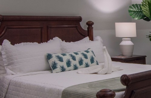 IronShore Estates Cottage | Alamanda Cottage at Serenity