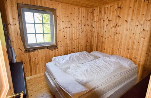 Botnhamn House | 4 person holiday home in Botnhamn