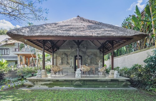 Kedewatan Hotel | The Allure Ubud Villas