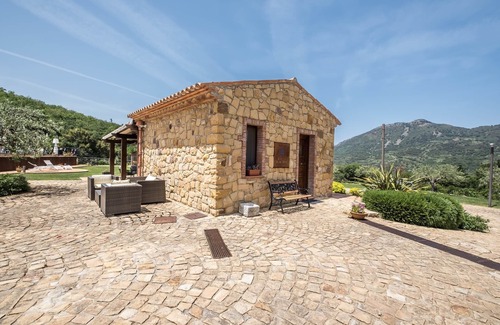 Collesano House | Casena Mongerrati