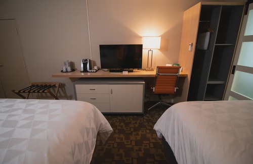 Dunmore Hotel | Holiday Inn Scranton East - Dunmore by IHG