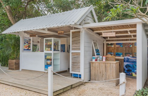 Mont Choisy Hotel | Mon Choisy Beach R.