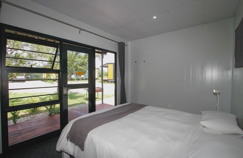 Thorny Bush Game Reserve Hotel | SleepOver Orpen Gate