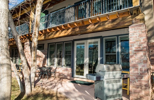 Moab Hotel | Moab Springs Ranch