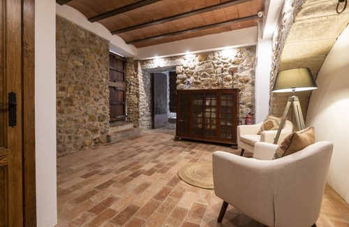 Capmany Hotel | Hostal Can Xicu