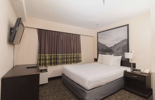 Prince George Hotel | Super 8 by Wyndham Prince George