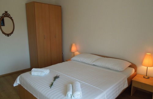 Cove Parja Apartment | Apartment in Knin near Knin Fortress