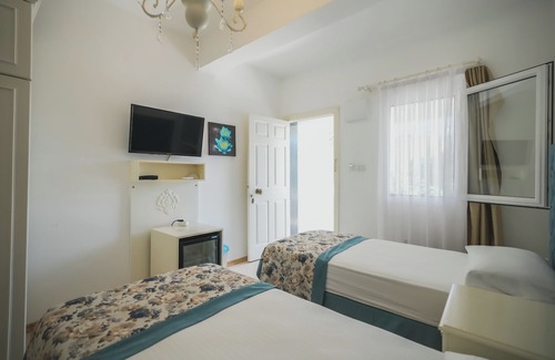 Golturkbuku Hotel | Dalgıç Otel Türkbükü