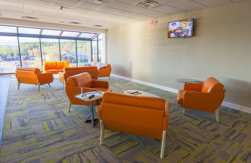 Dunmore Hotel | Holiday Inn Scranton East - Dunmore by IHG