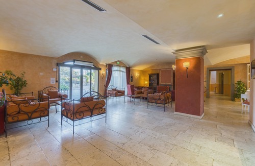 Tavarnelle Val di Pesa Hotel | Hotel Borgo Di Cortefreda - Place of Charme