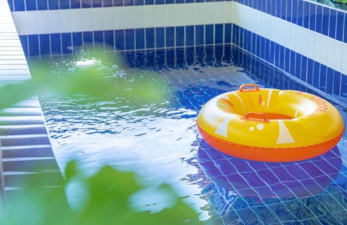 Sanha-ri House | Taean Yoyo Kids Poolvilla