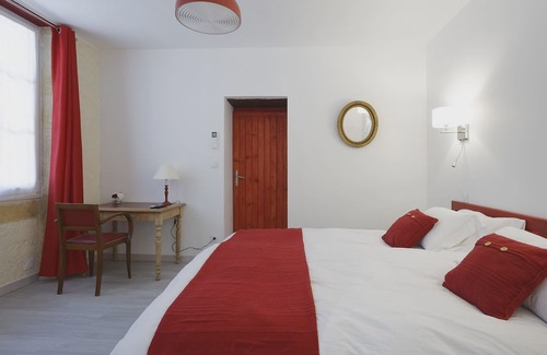 Listrac-Medoc House | Chambres d'hôtes écolabellisées du Domaine de Ludeye - sérénité dans le Médoc