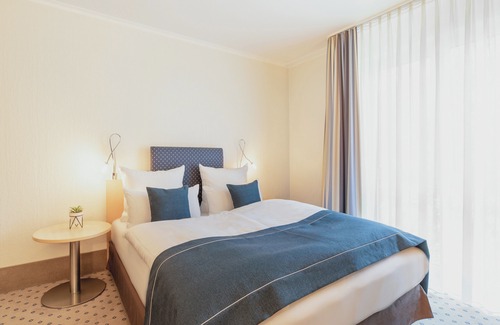 Gladbach Hotel | Holiday Inn - the niu, Stream Mönchengladbach by IHG