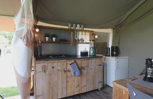 Twijzel Other | Lodge in Twijzel for 8 Person