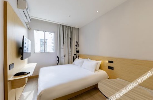 Jinqiao Hotel | Hi Inn Shanghai Jinqiao Wulian Road Metro Station