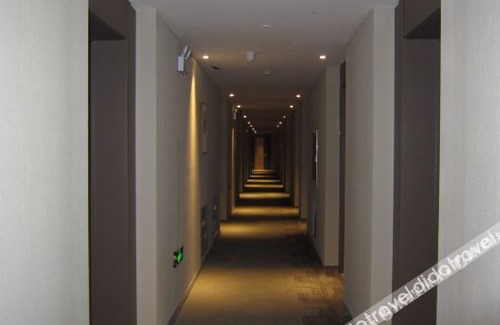 Dong'an District Hotel | Home Inn Neo Mudanjiang Railway Station Dashang New Mart