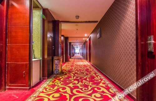 Shizhong District Hotel | Jingchen Hotel (Leshan Zhanggongqiao Food Street Branch)
