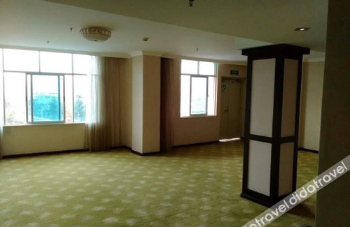 Linxiang District Other | Tianshun Hotel (lincang First Middle School Branch)