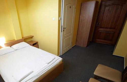Lancut Hotel | Zajazd Gosciniec