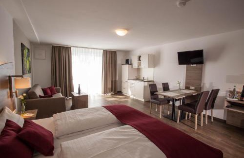 Schwabbach Hotel | Wein & Bett Weihbrecht