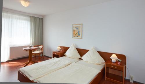 Rotha Hotel | Alpha Apparthotel leipzig-Rötha