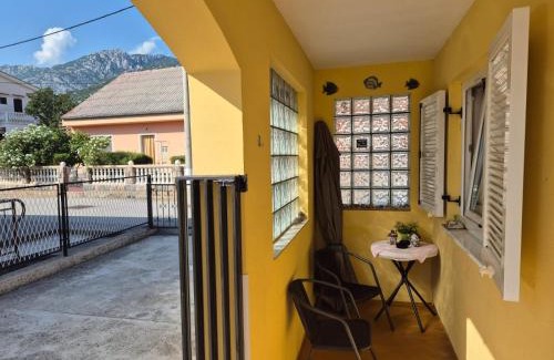 Karlobag Apartment | Apartman Davorka