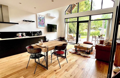 Veulettes-sur-Mer House | Loft with jacuzzi located 800 m from the sea