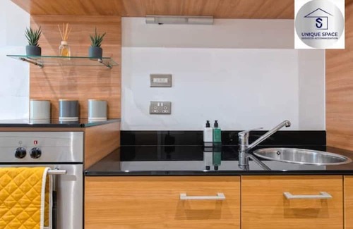 Leeds Apartment | ✪Leisure Stay✪Relocation or Business stay✪1bed
