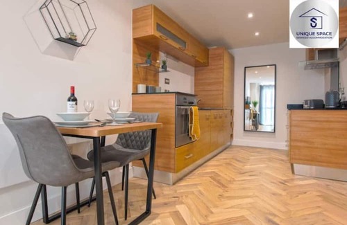 Leeds Apartment | ✪Leisure Stay✪Relocation or Business stay✪1bed