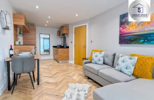 Leeds Apartment | ✪Leisure Stay✪Relocation or Business stay✪1bed