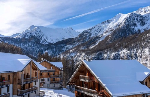Les Orres Apartment | Residence Le Balcon Des Airelles - 2 Rooms for 4 People